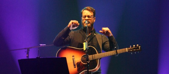 Amos Lee at Beacon Theatre