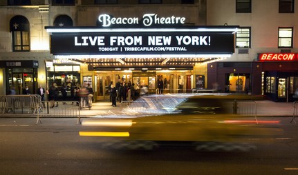 Mohamed Henedy at Beacon Theatre