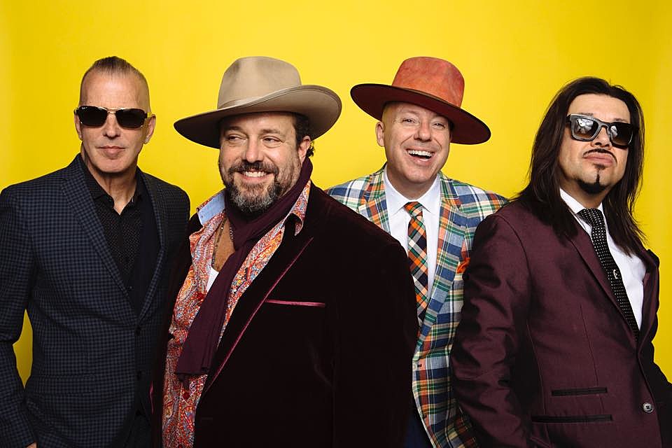 The Mavericks at Beacon Theatre